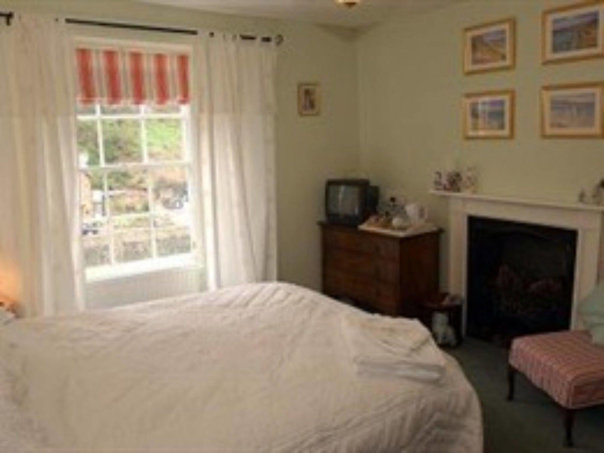 Hillside House - Guest House Lynton Eksteriør billede
